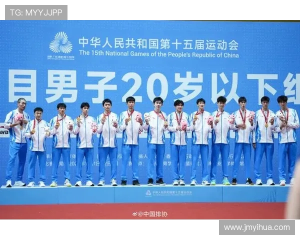 全运会特别报道:南京篮球队如何在逆境中崛起的奋斗故事与荣耀时刻