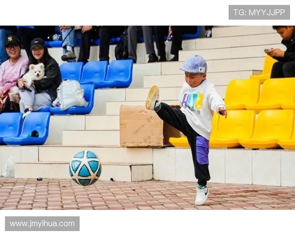 世界杯激战再起全球球迷共襄足球盛宴展望未来赛事风采绽放光彩芒